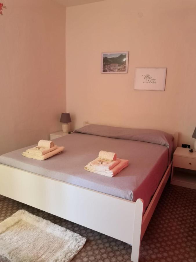 Monolocale Nel Centro Storico Bed & Breakfast Aieta Room photo